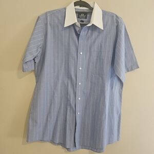 Stafford Men's 16.5 XL Blue Striped Buttoned Shirt with White Collar